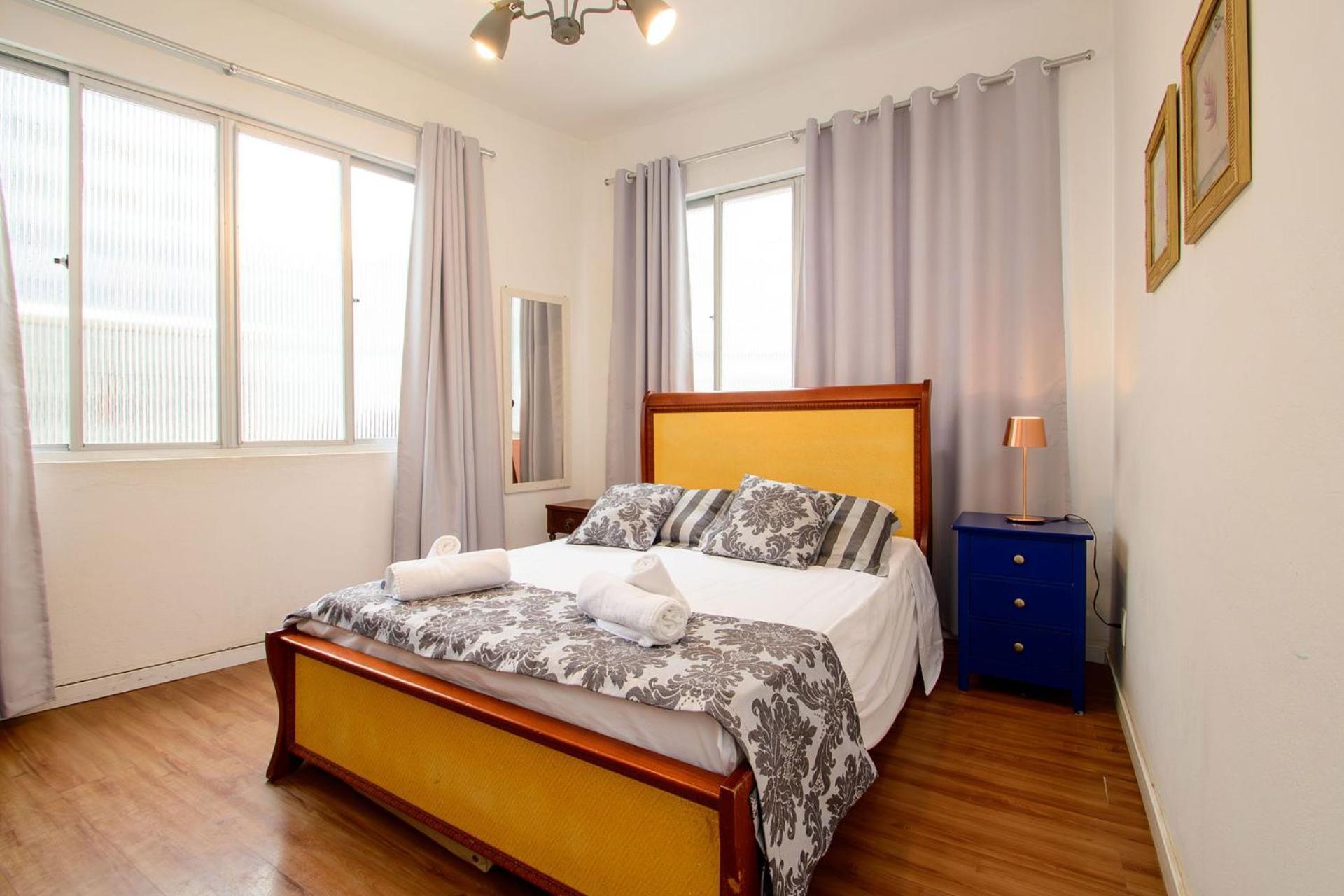 Apartamento Apto A 200m Da Em Hc1357